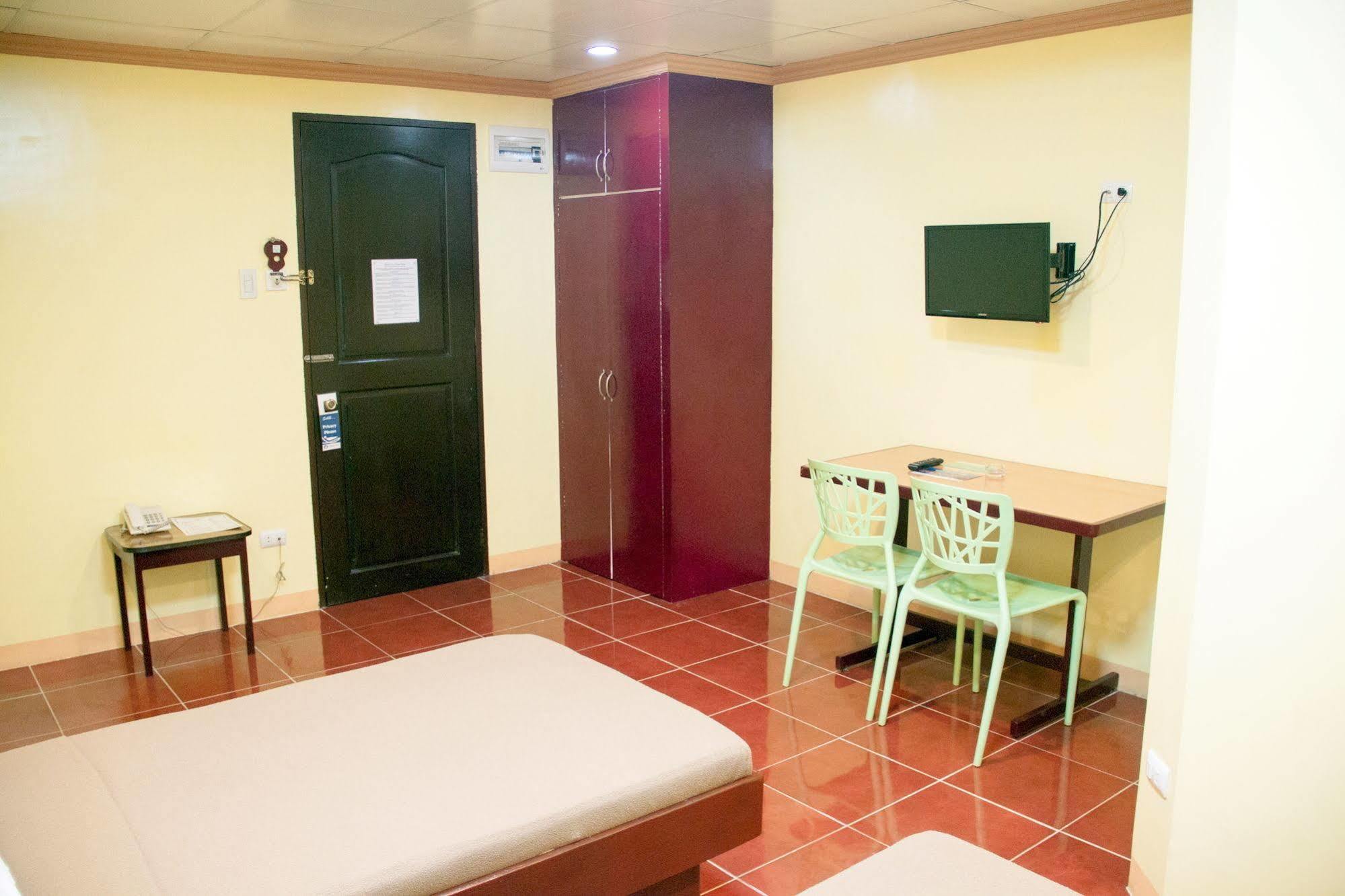 Allson'S Inn Cebu Eksteriør bilde